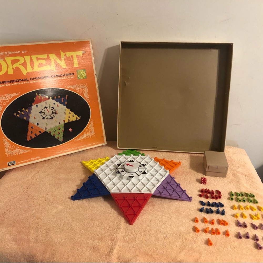 Vintage 1972 Lakeside Orient 3 Dimensional Chinese Checkers #8323 Complete